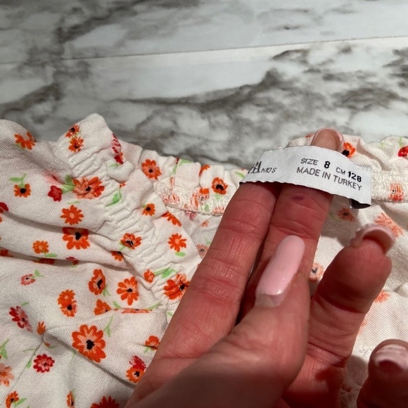 🎀 3 for $25 Zara Girl's Top with Elastic at Shoulders Size 8 GUC - Picture 3 of 12